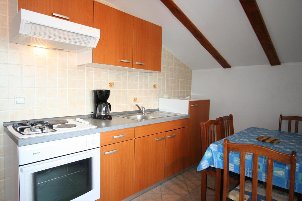 Apartmani Radosav Šilo Rum bild