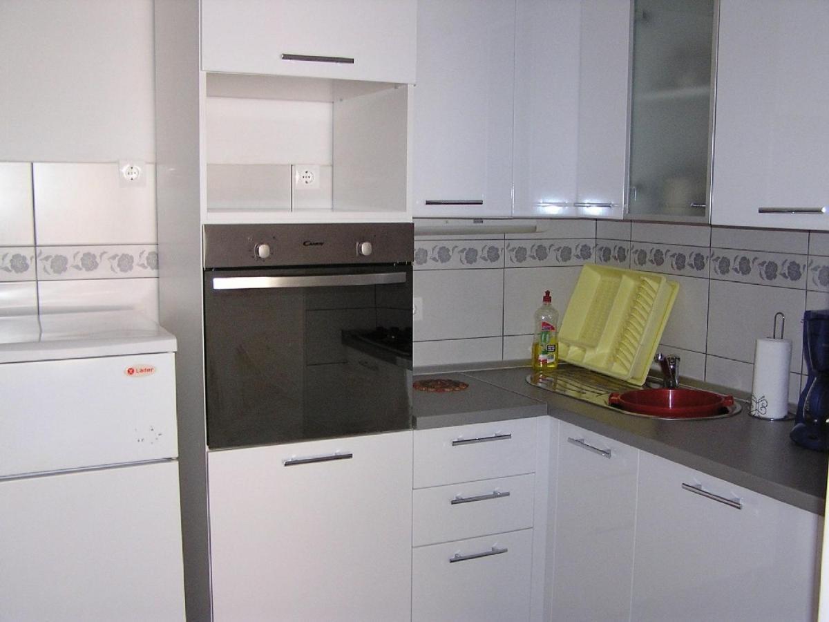 Apartmani Radosav Šilo Rum bild
